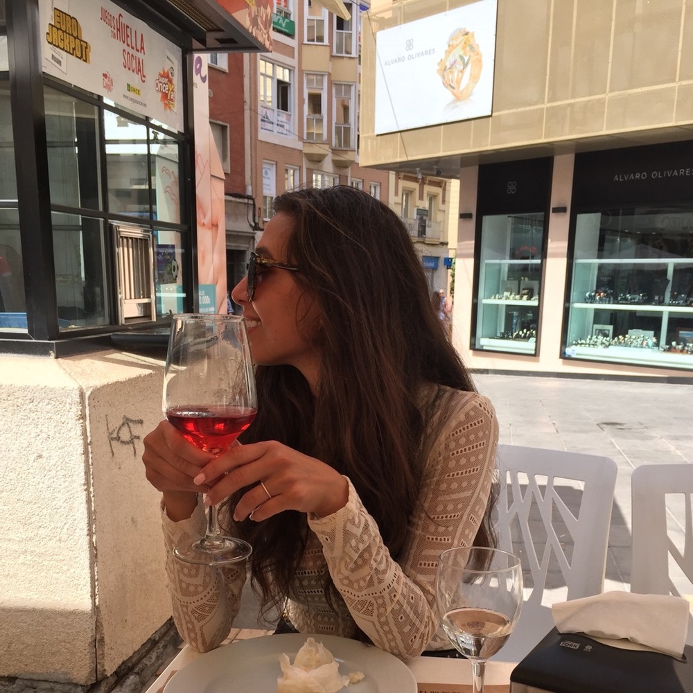 Meet your Posher, Bianca
